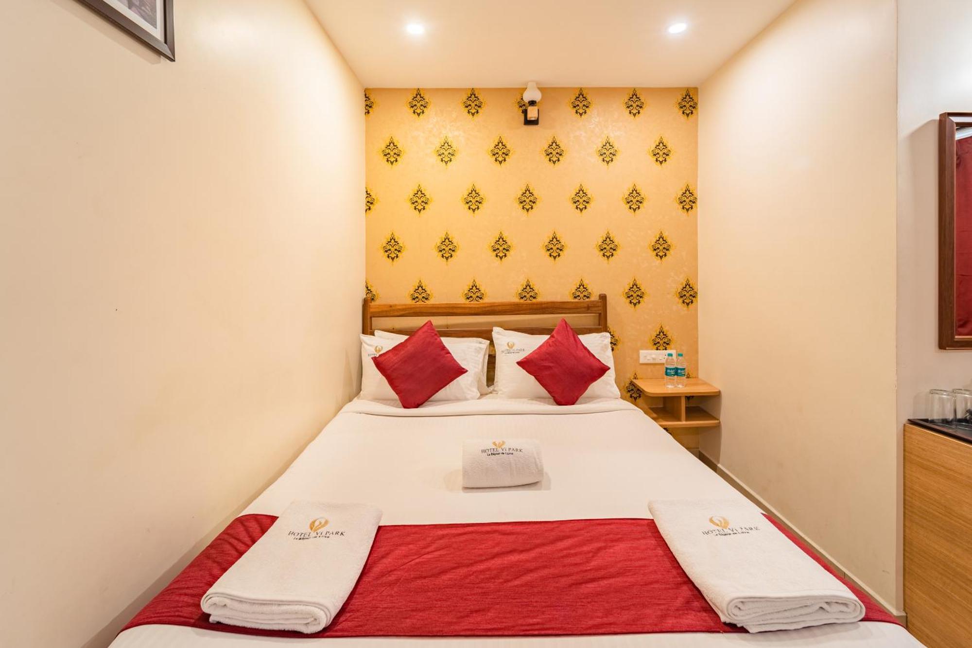 Hotel VI Park - City Centre 蓬蒂切里 外观 照片
