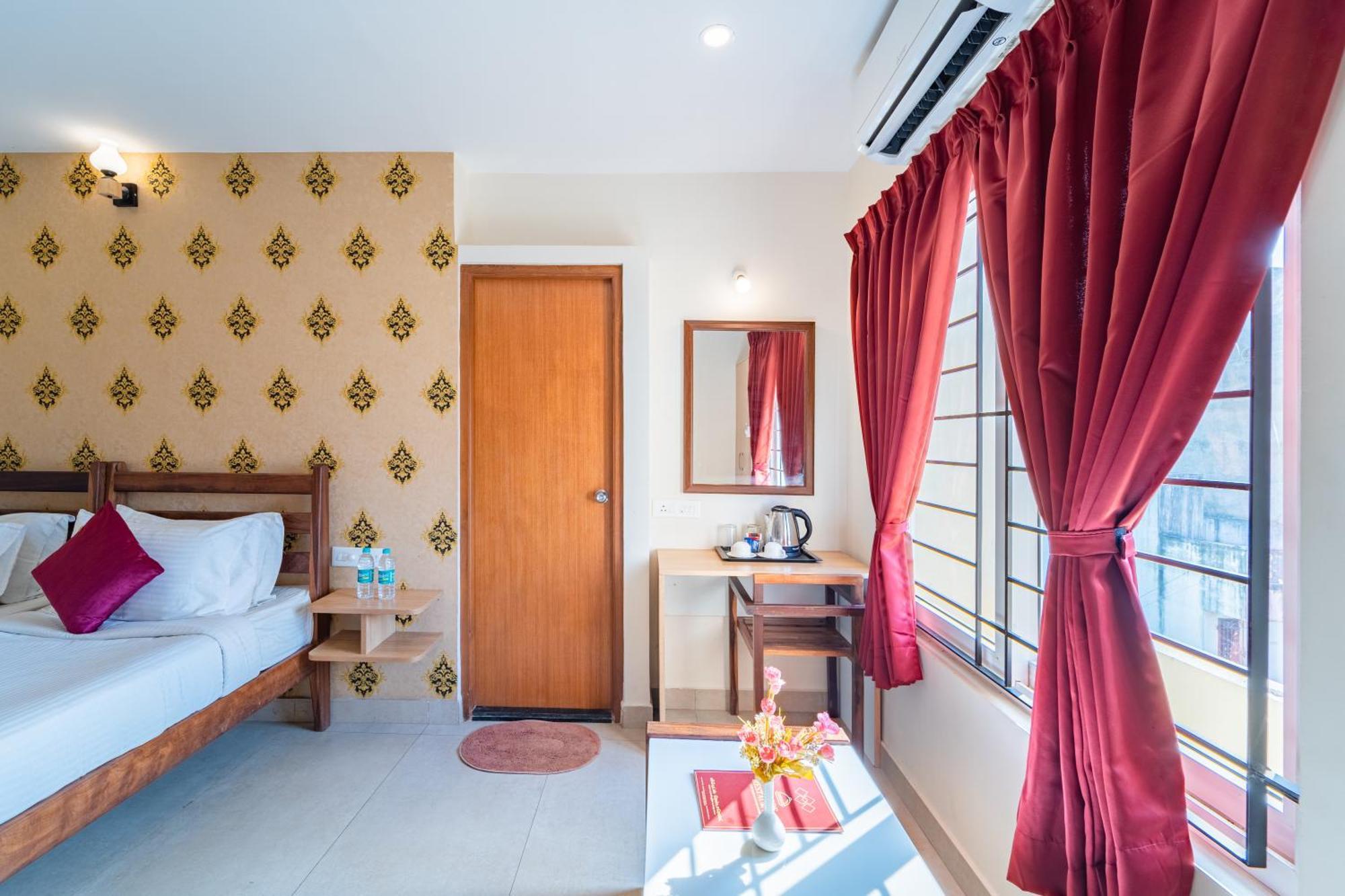 Hotel VI Park - City Centre 蓬蒂切里 外观 照片