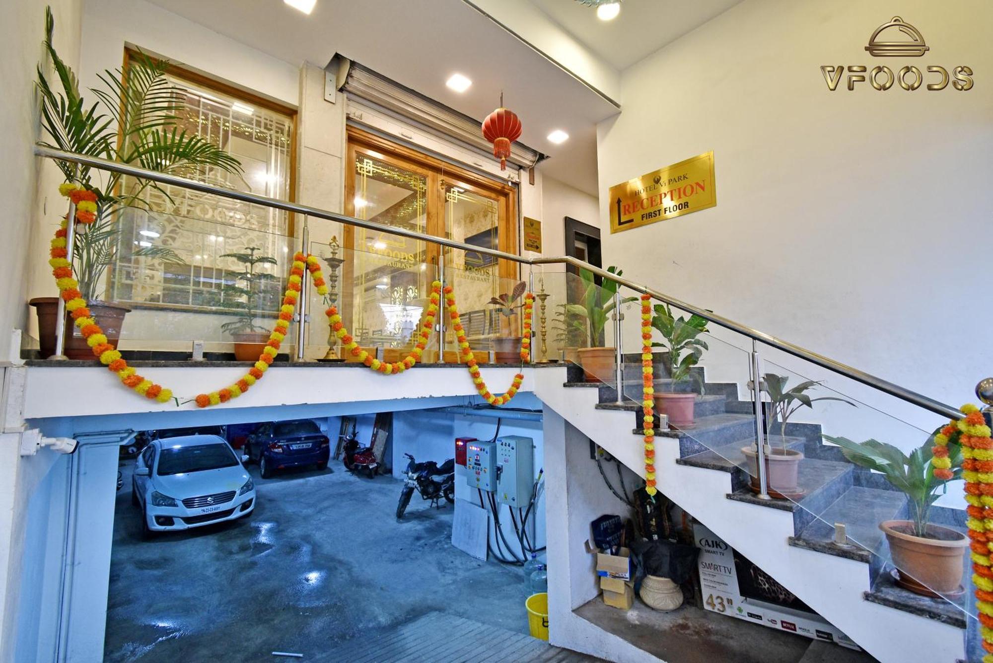 Hotel VI Park - City Centre 蓬蒂切里 外观 照片