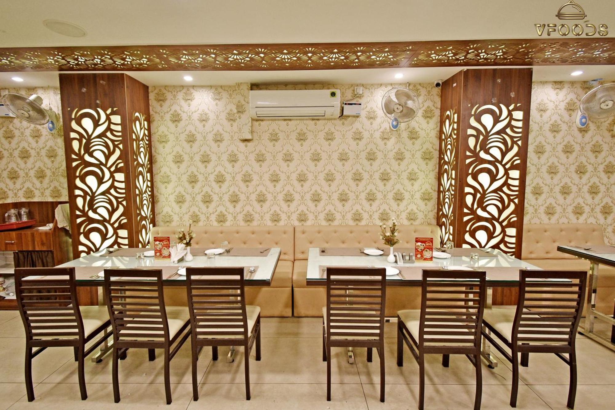 Hotel VI Park - City Centre 蓬蒂切里 外观 照片