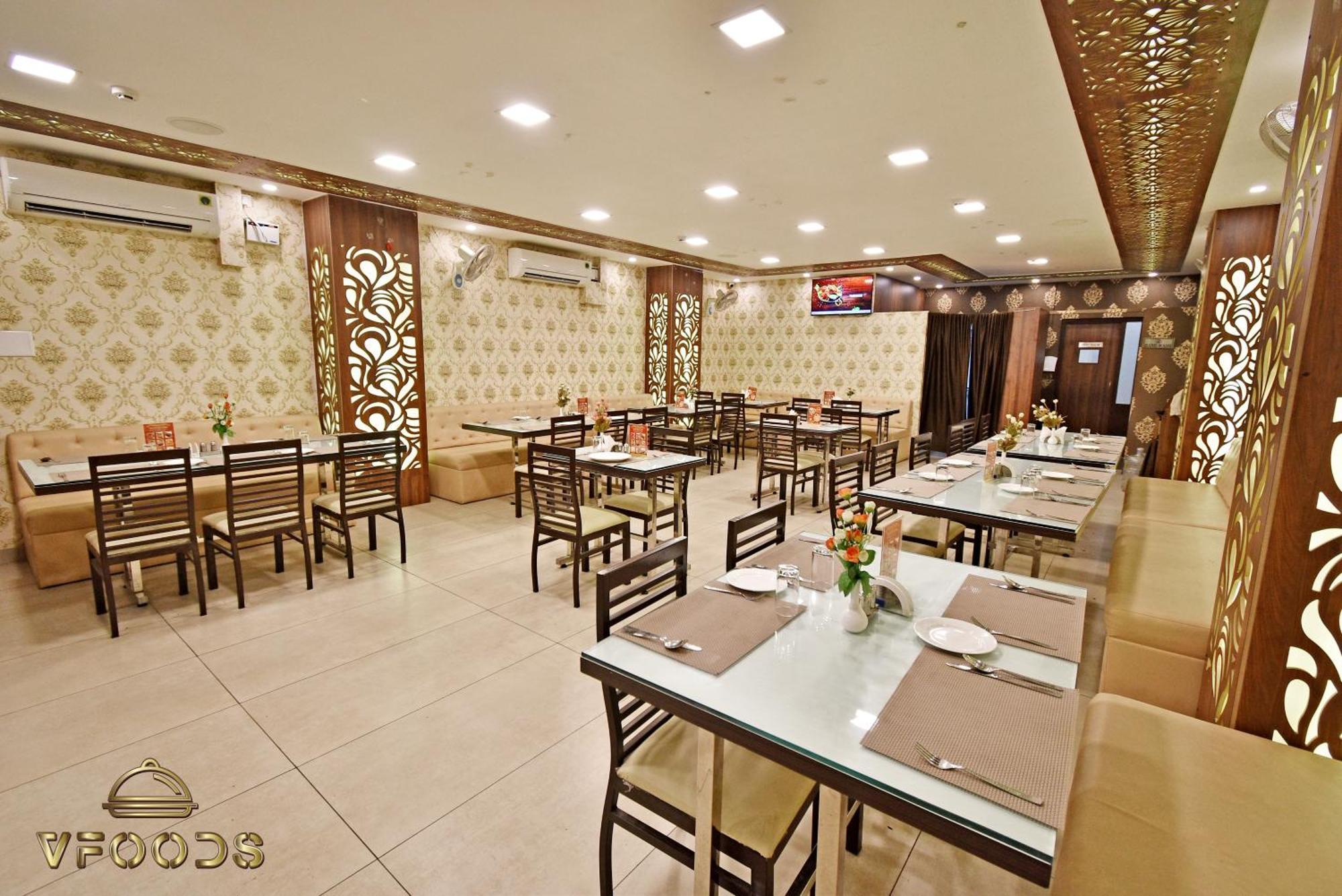 Hotel VI Park - City Centre 蓬蒂切里 外观 照片